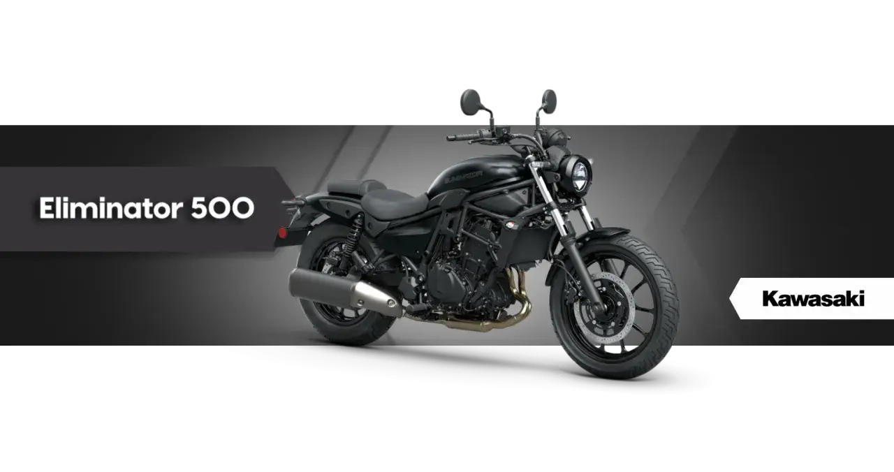 Czarny motocykl Kawasaki Eliminator 500 cm3, gotowy na miejskie przygody.