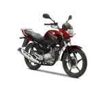 Czerwony motocykl Yamaha YBR 125. Sprawdź yamaha ybr 125 dane techniczne, by poznać jego możliwości.