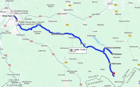 Trasy motocyklowe Małopolska: malownicza droga z Nowego Sącza przez Binczarową, Uście Gorlickie do Hańczowej.