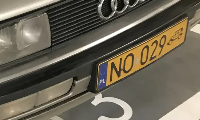 Audi z unikatową rejestracją NO 029.
