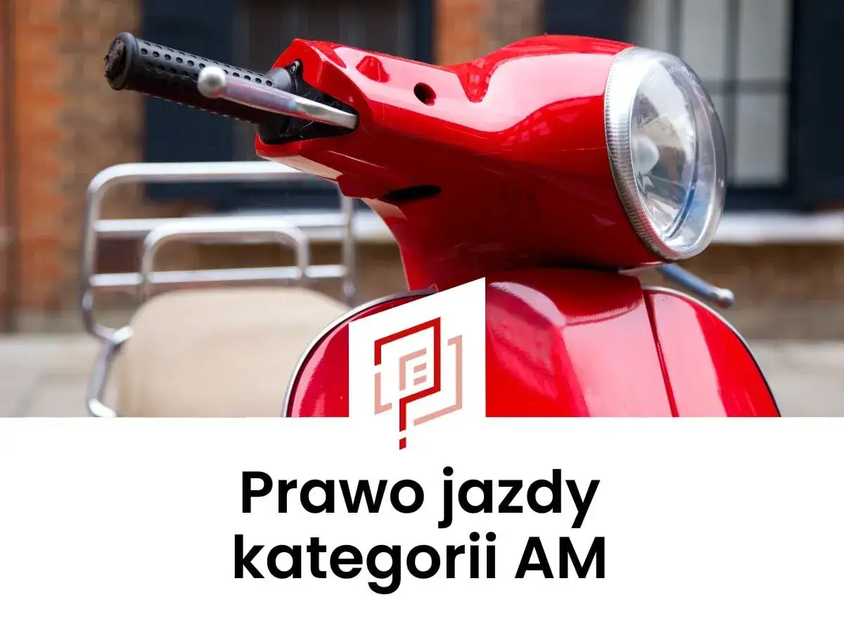 Czerwony skuter, idealny do zdania testu na kartę motorowerową kategorii AM.